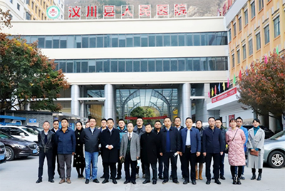 安貞南充醫(yī)院醫(yī)療人才組團(tuán)式幫扶工作獲省委組織部省衛(wèi)生健康委通報(bào)表揚(yáng)493.png