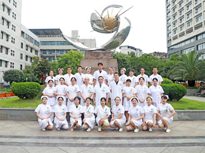 千里求醫(yī)萬字感謝廣州老人乘飛機到南充求醫(yī)記748.png